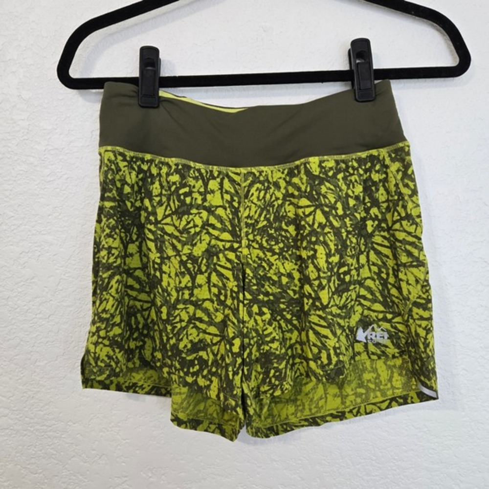 REI‎ Co-op Running Shorts Women's Olive Green Abstract Print Athletic S